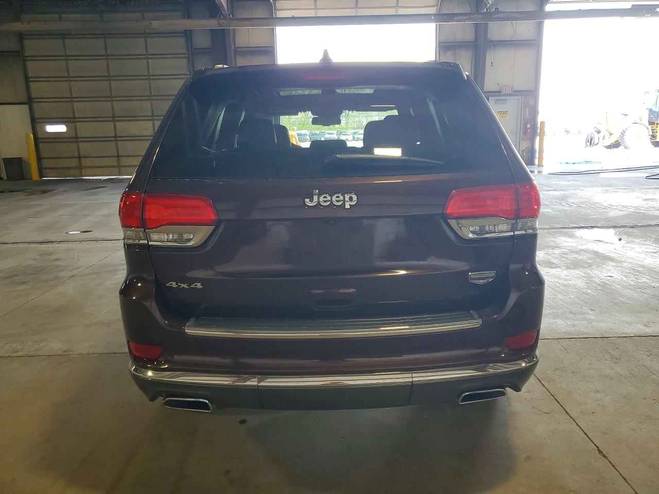 2014 JEEP GRAND CHEROKEE SUMMIT photo 11