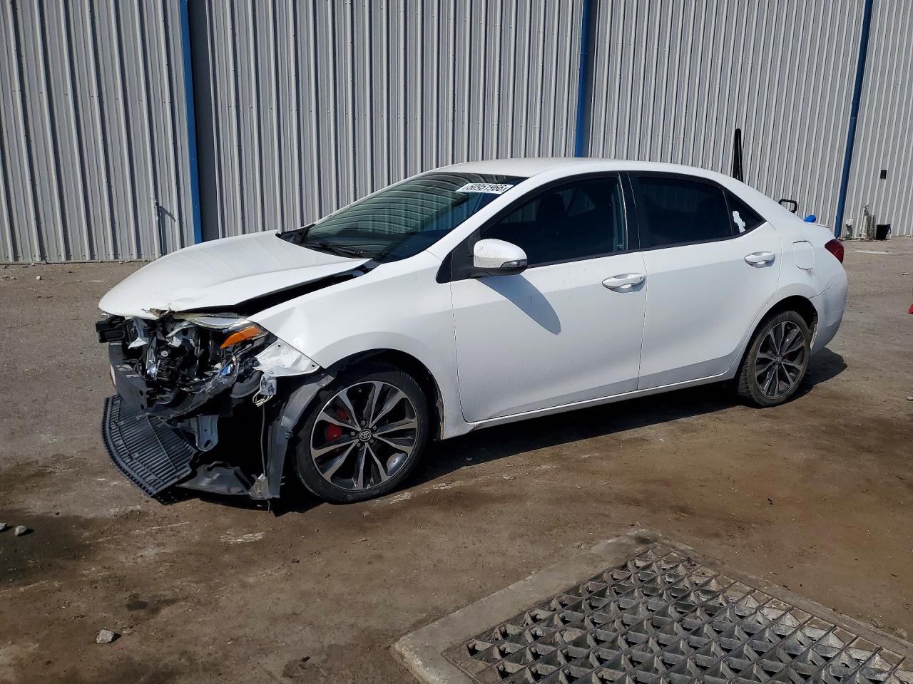 2017 TOYOTA COROLLA