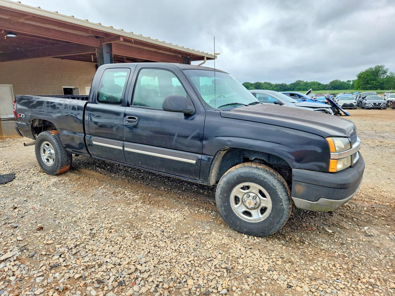2003 CHEVROLET SILVERADO K1500 photo 4