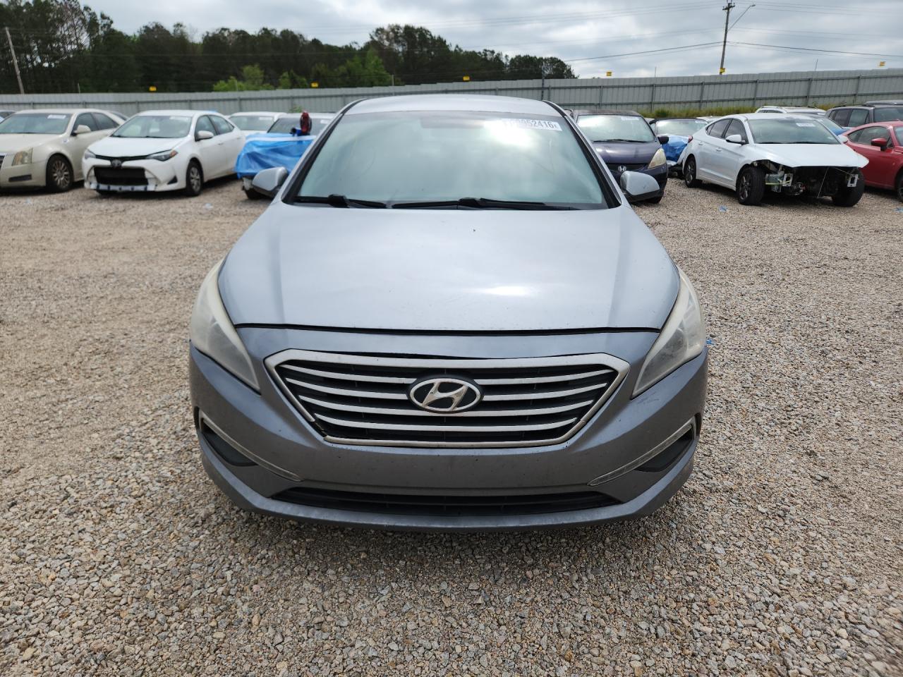 2015 HYUNDAI SONATA SE photo 9