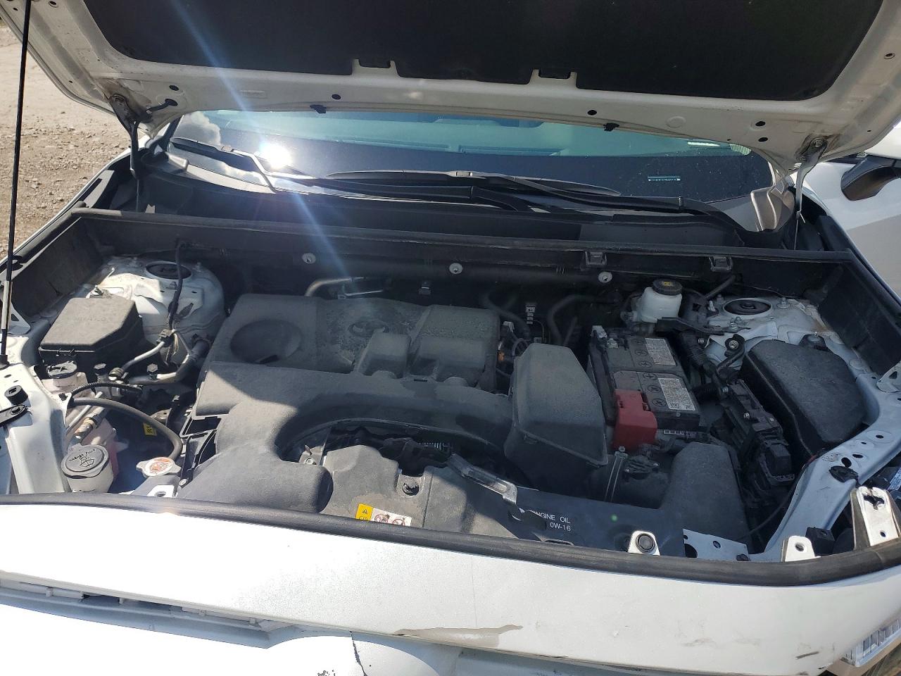 2024 TOYOTA RAV4 XLE PREMIUM photo 31