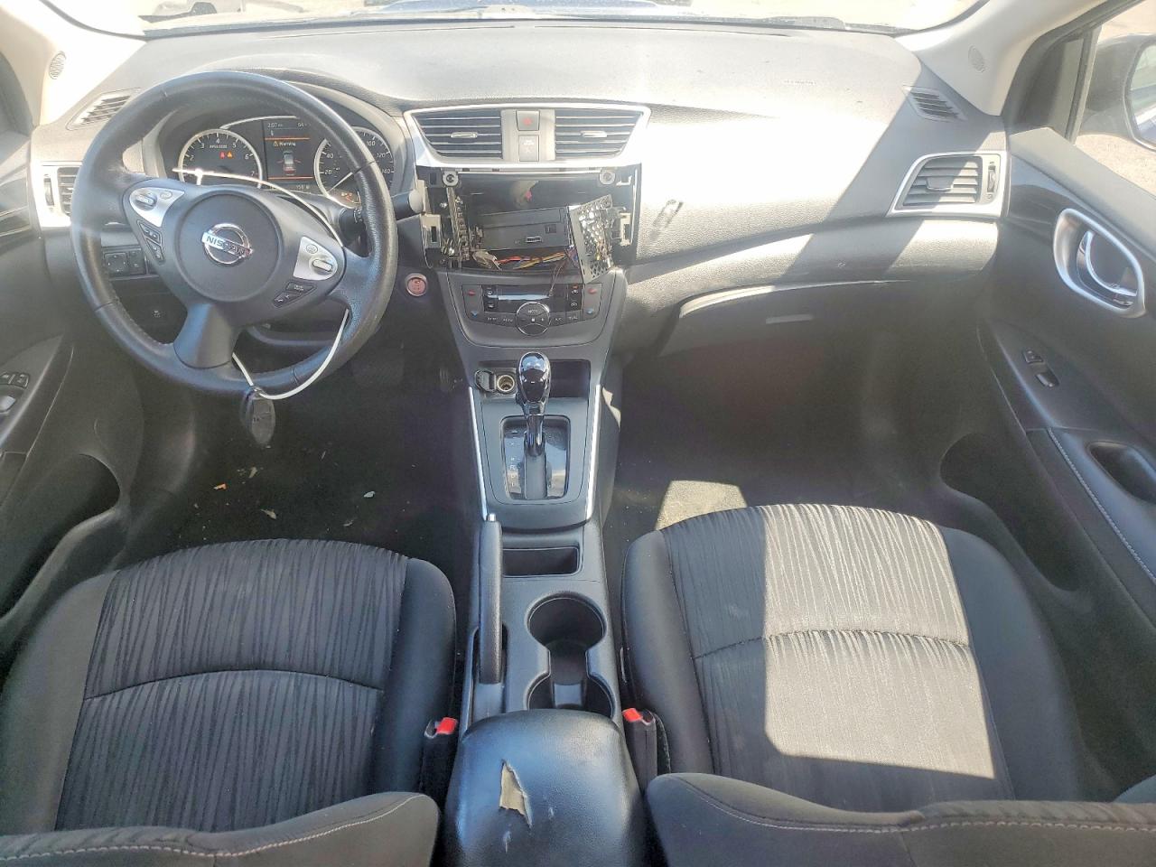 2019 NISSAN SENTRA SV photo 8