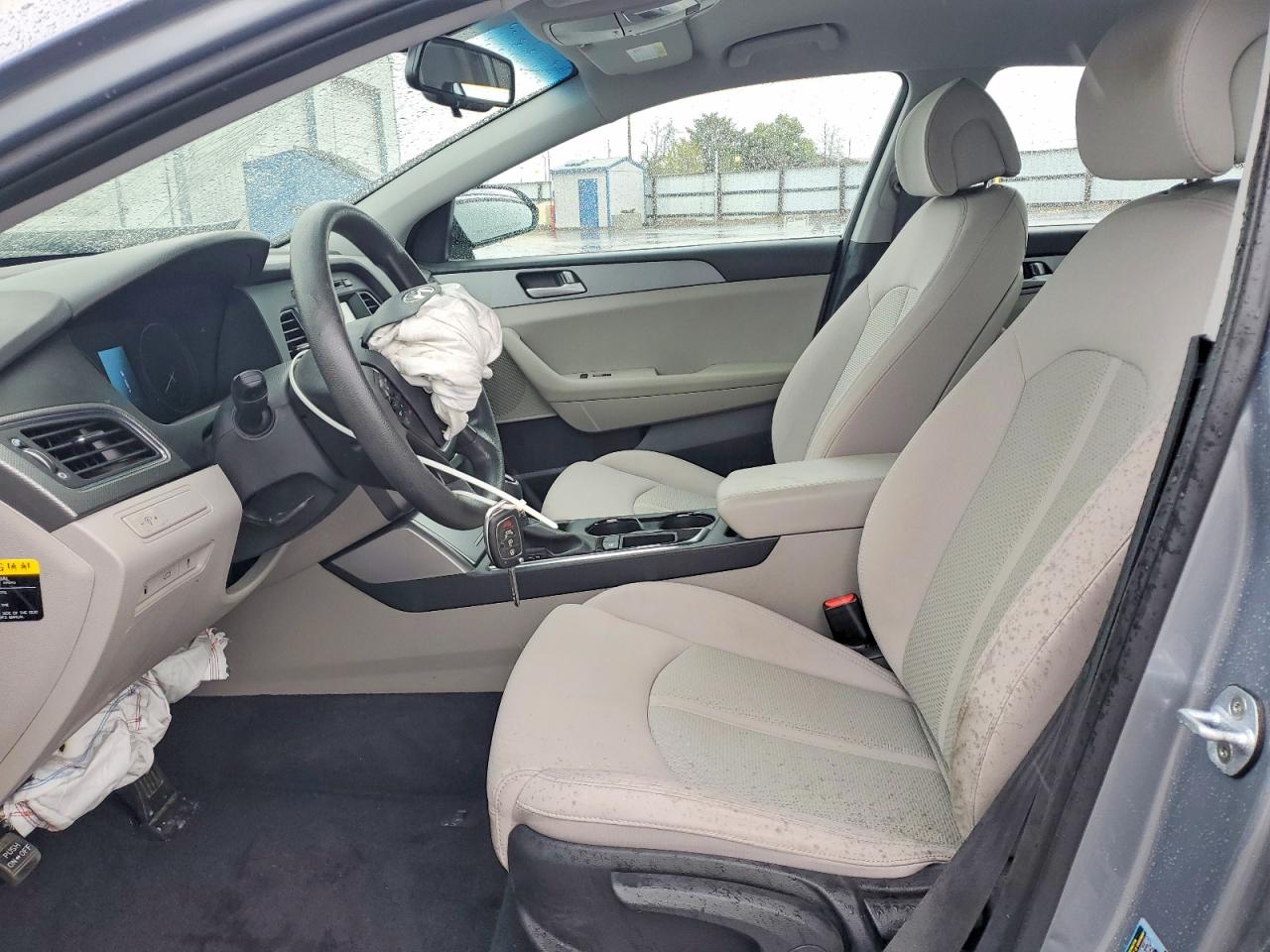 2017 HYUNDAI SONATA SE photo 19