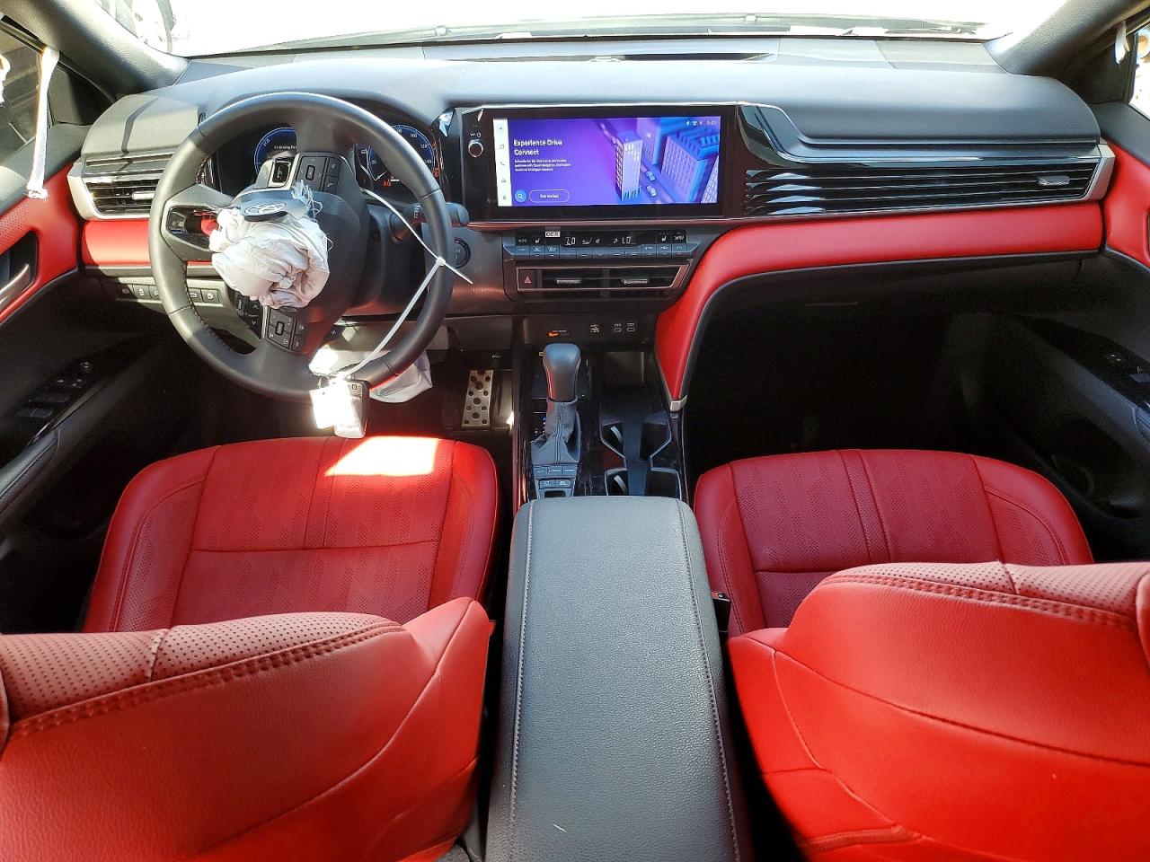 2025 TOYOTA CAMRY XSE photo 15