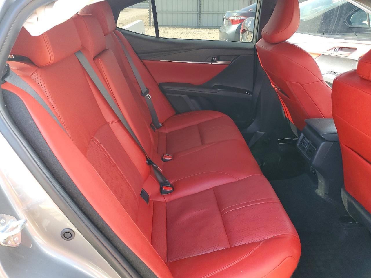 2025 TOYOTA CAMRY XSE photo 19