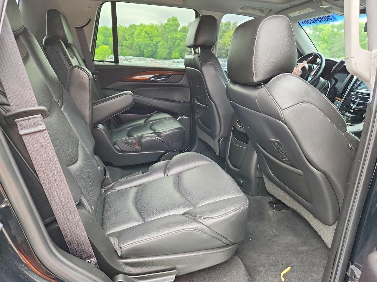 2019 CADILLAC ESCALADE LUXURY photo 21