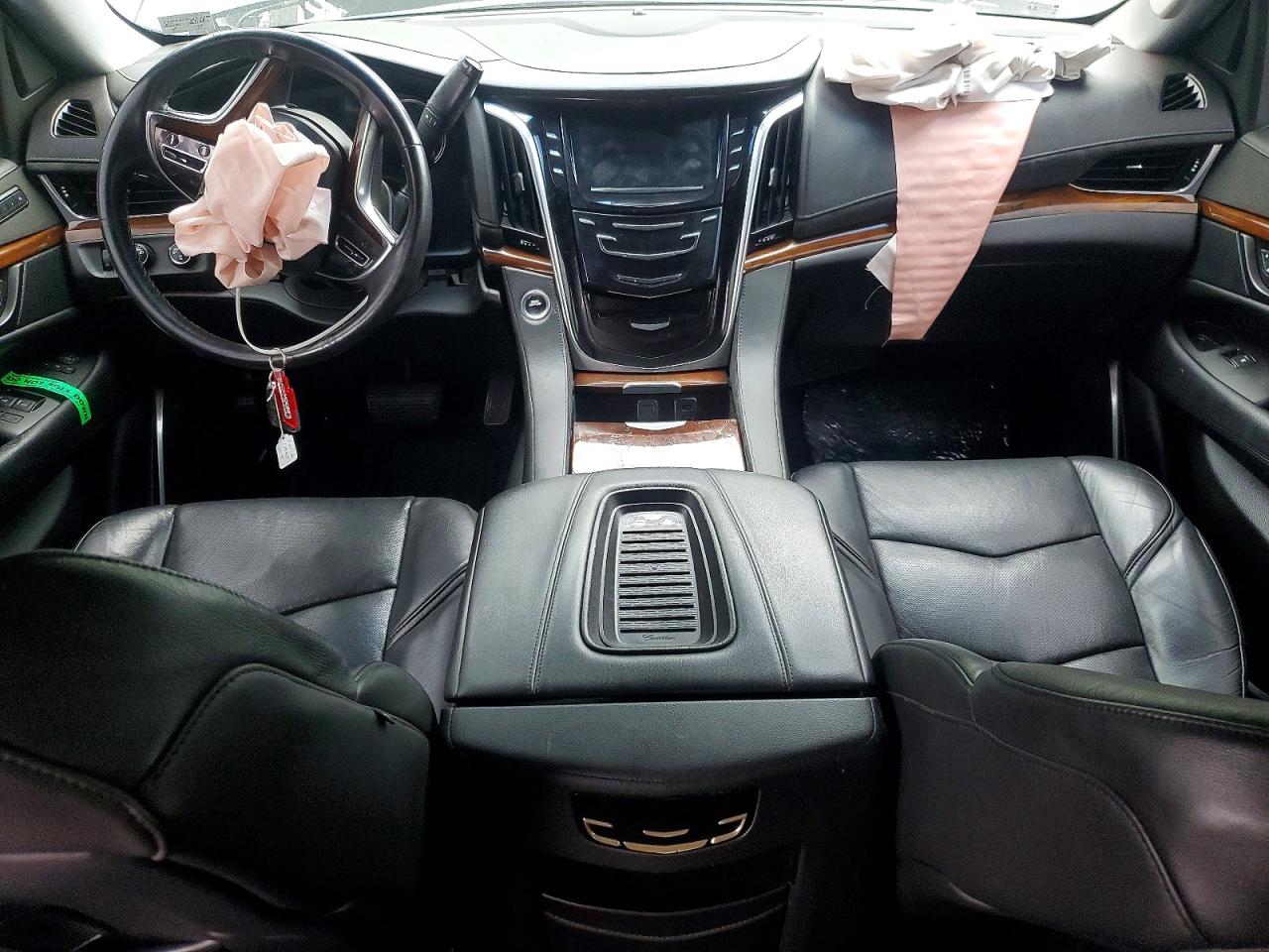2019 CADILLAC ESCALADE LUXURY photo 15