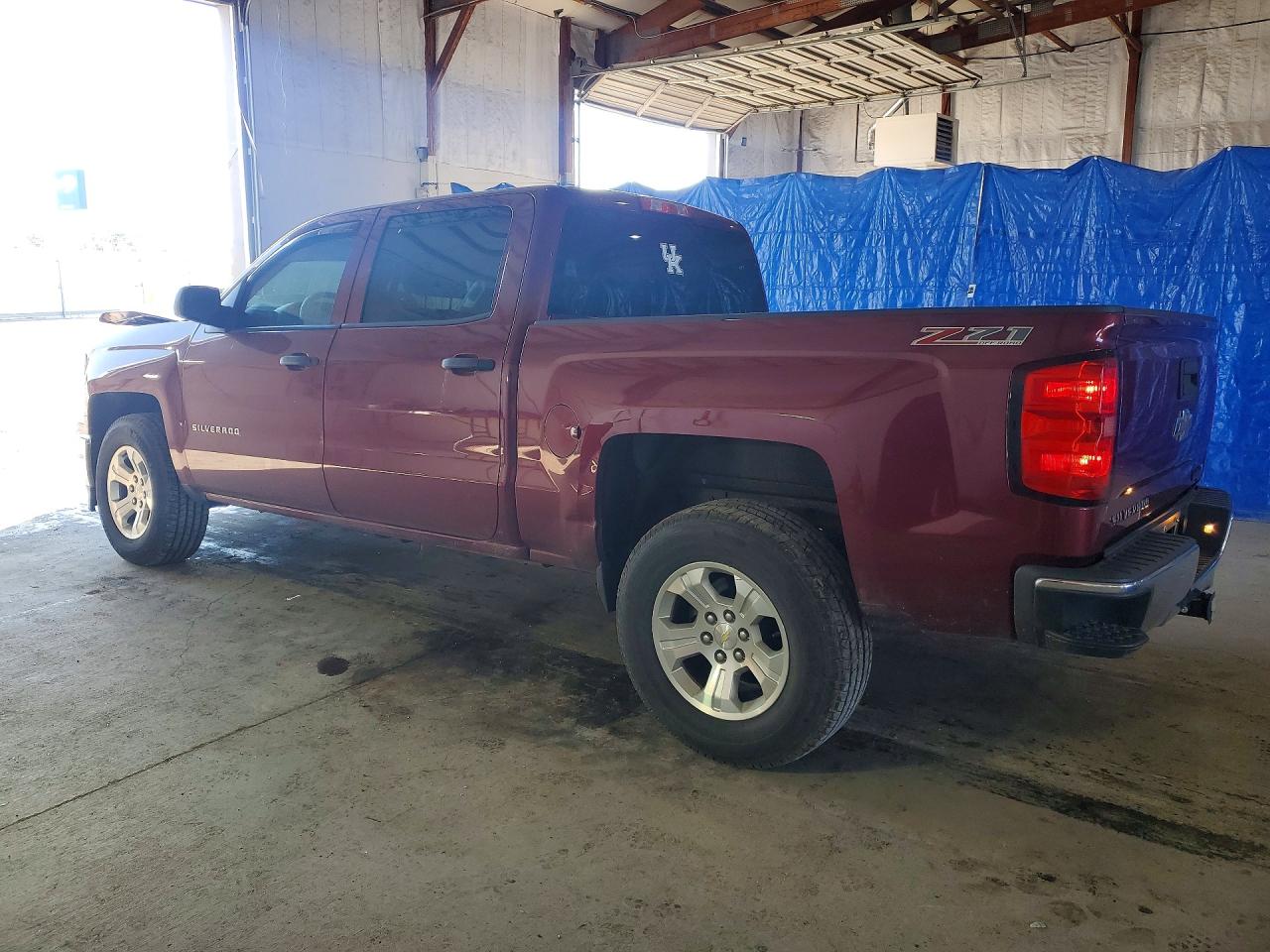 2014 CHEVROLET SILVERADO K1500 LT photo 2
