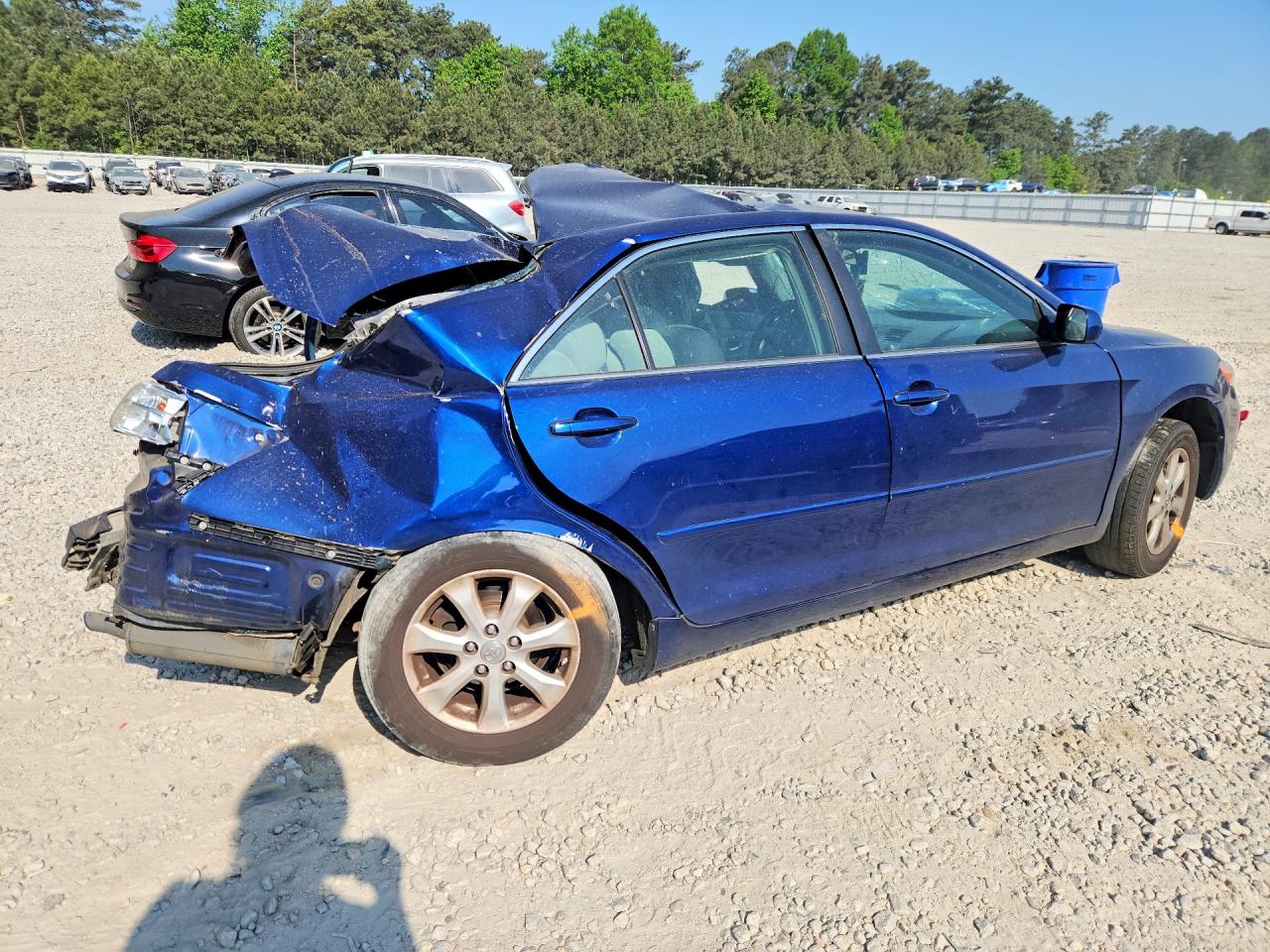 2009 TOYOTA CAMRY LE photo 5