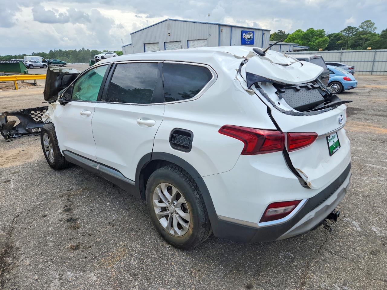 2019 HYUNDAI SANTA FE SE photo 3