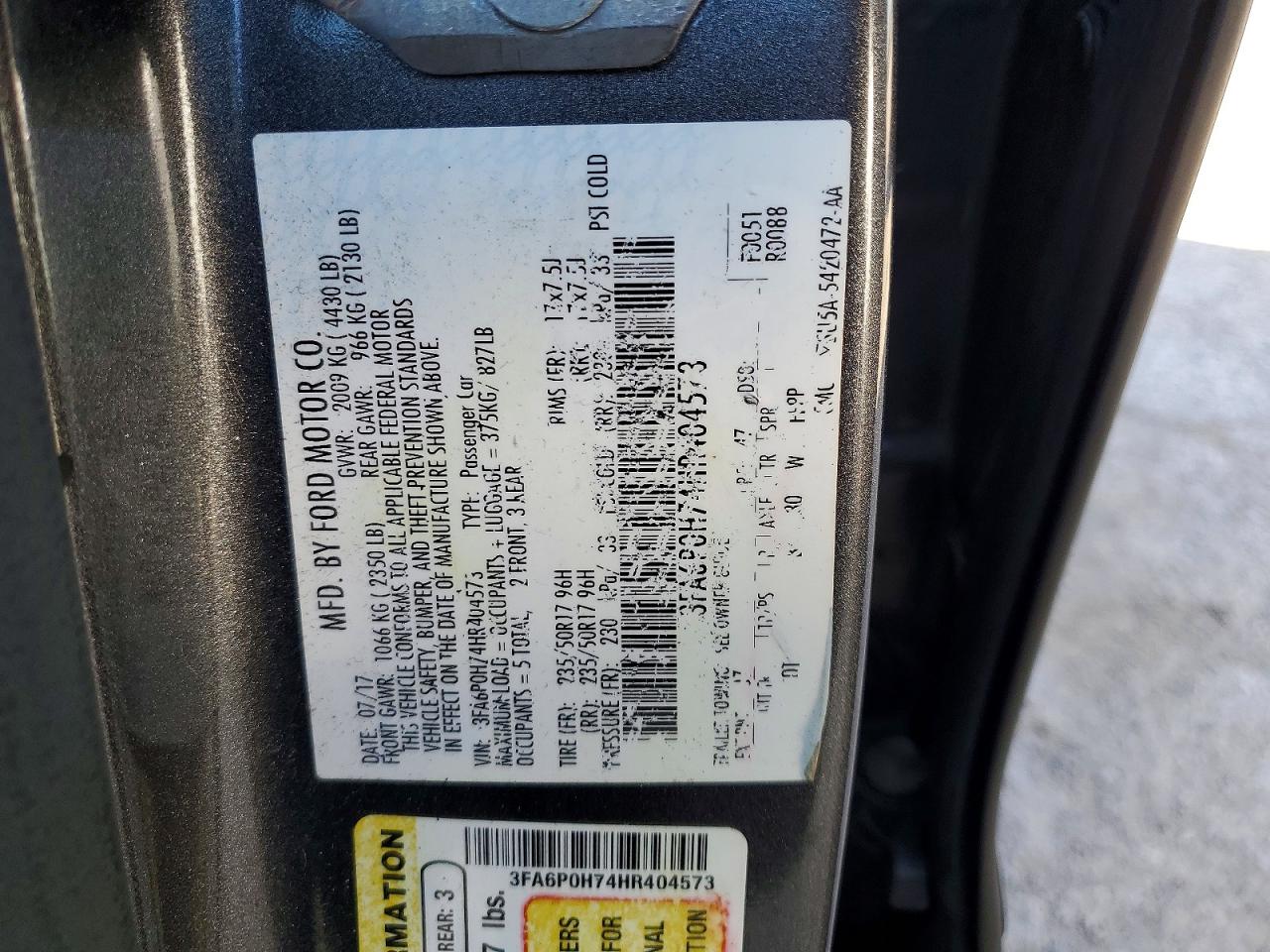 2017 FORD FUSION SE photo 23