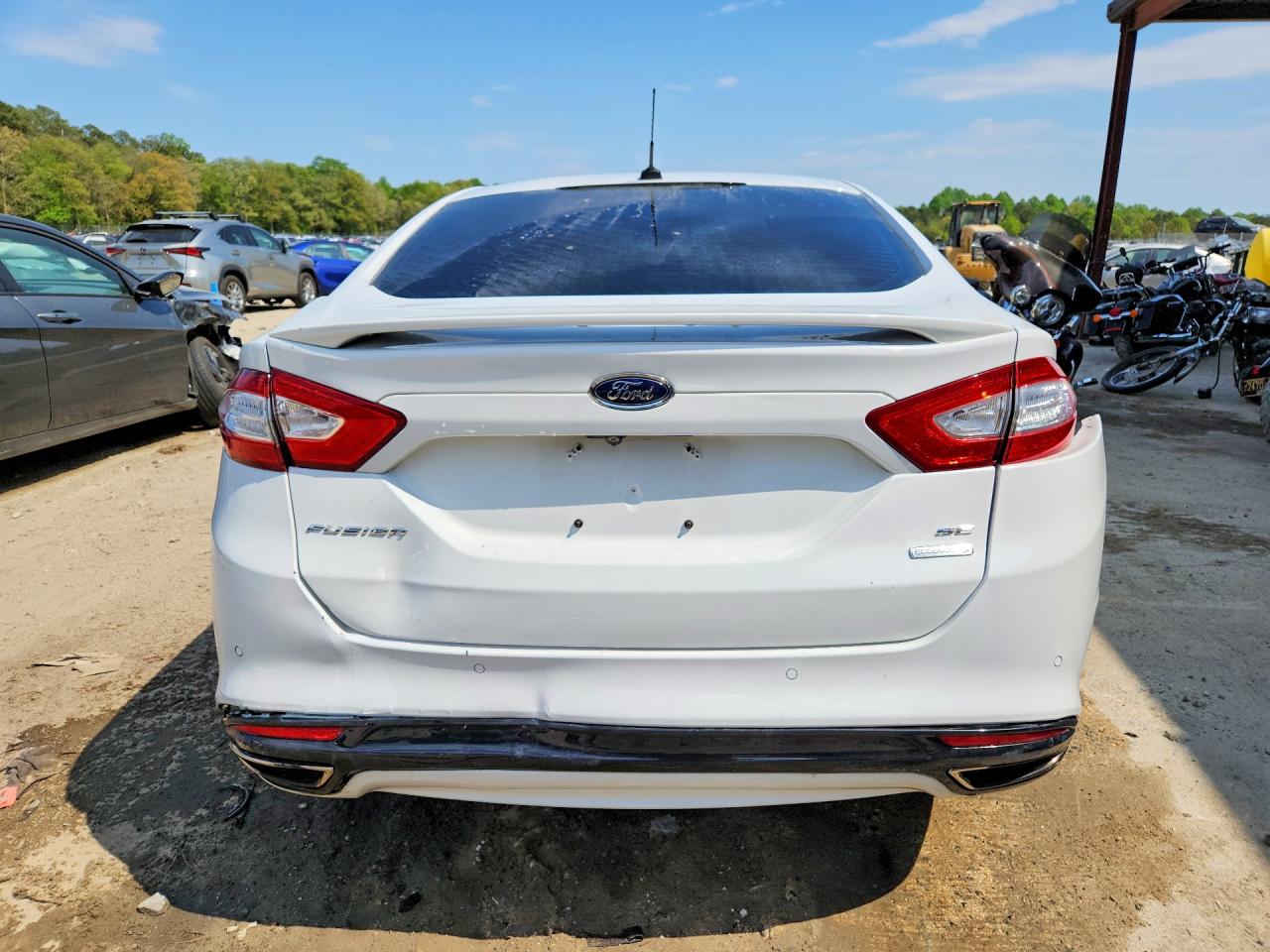 2016 FORD FUSION SE photo 16