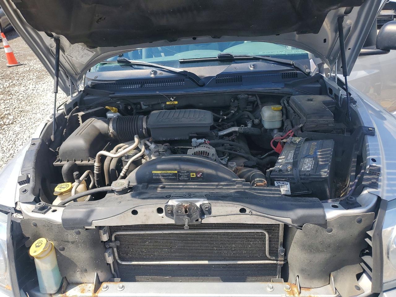 2005 DODGE DAKOTA SLT photo 23