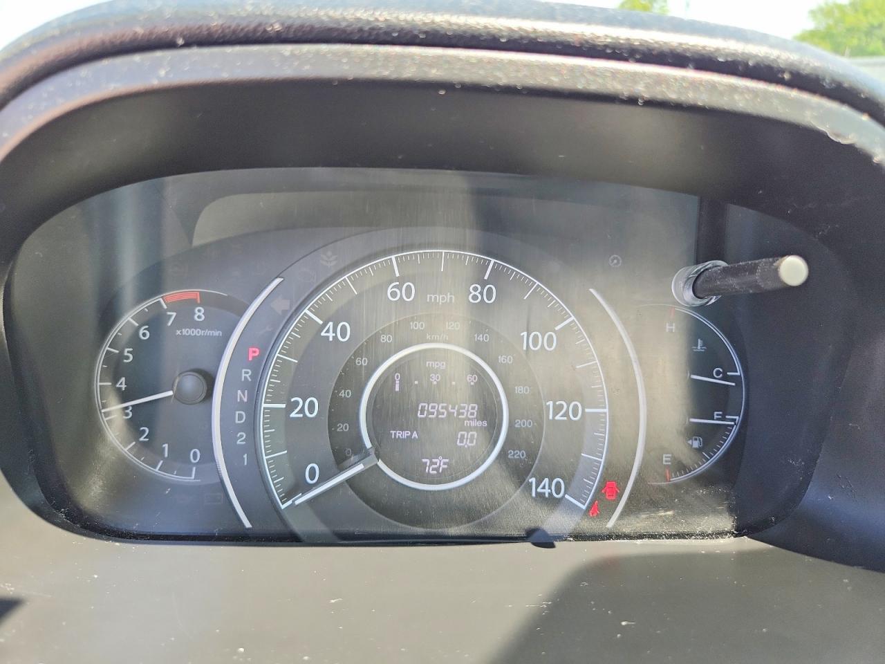 2014 HONDA CR-V LX photo 25