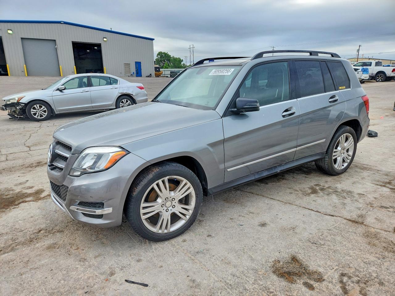 2015 MERCEDES-BENZ GLK