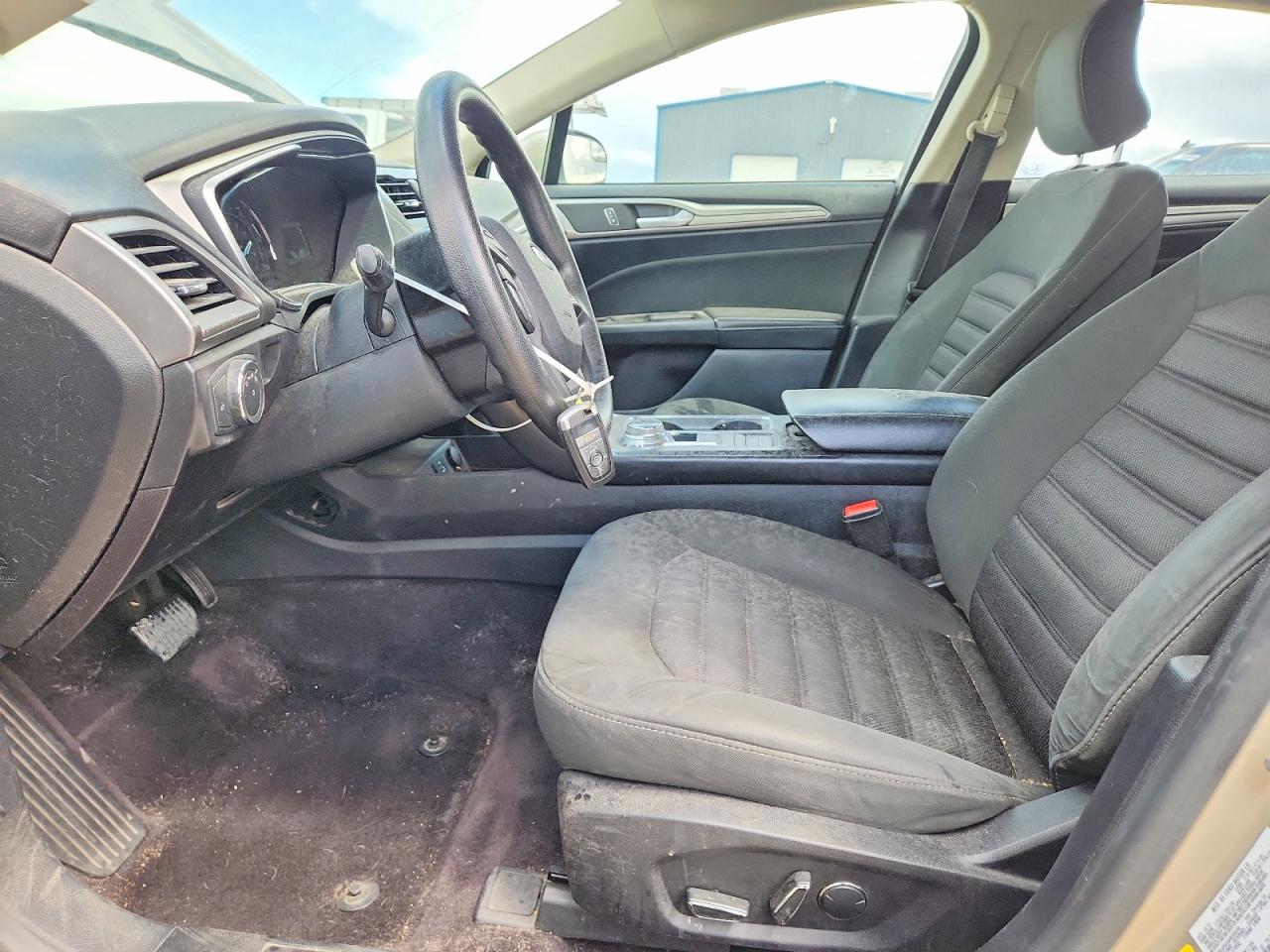 2017 FORD FUSION SE HYBRID photo 13