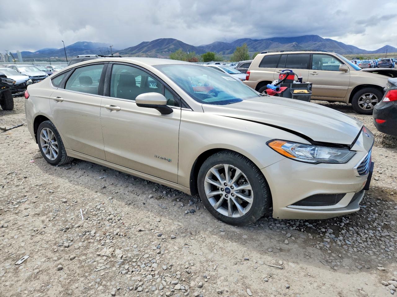 2017 FORD FUSION SE HYBRID photo 7