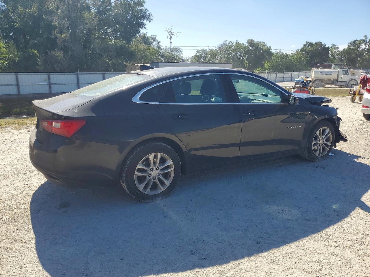 2016 CHEVROLET MALIBU LT photo 5
