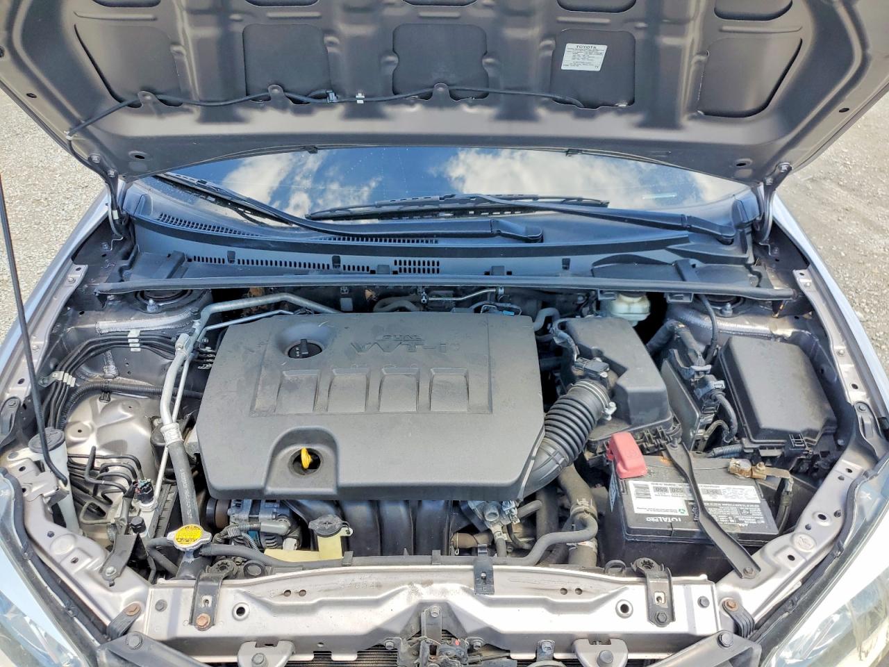 2015 TOYOTA COROLLA LE photo 21