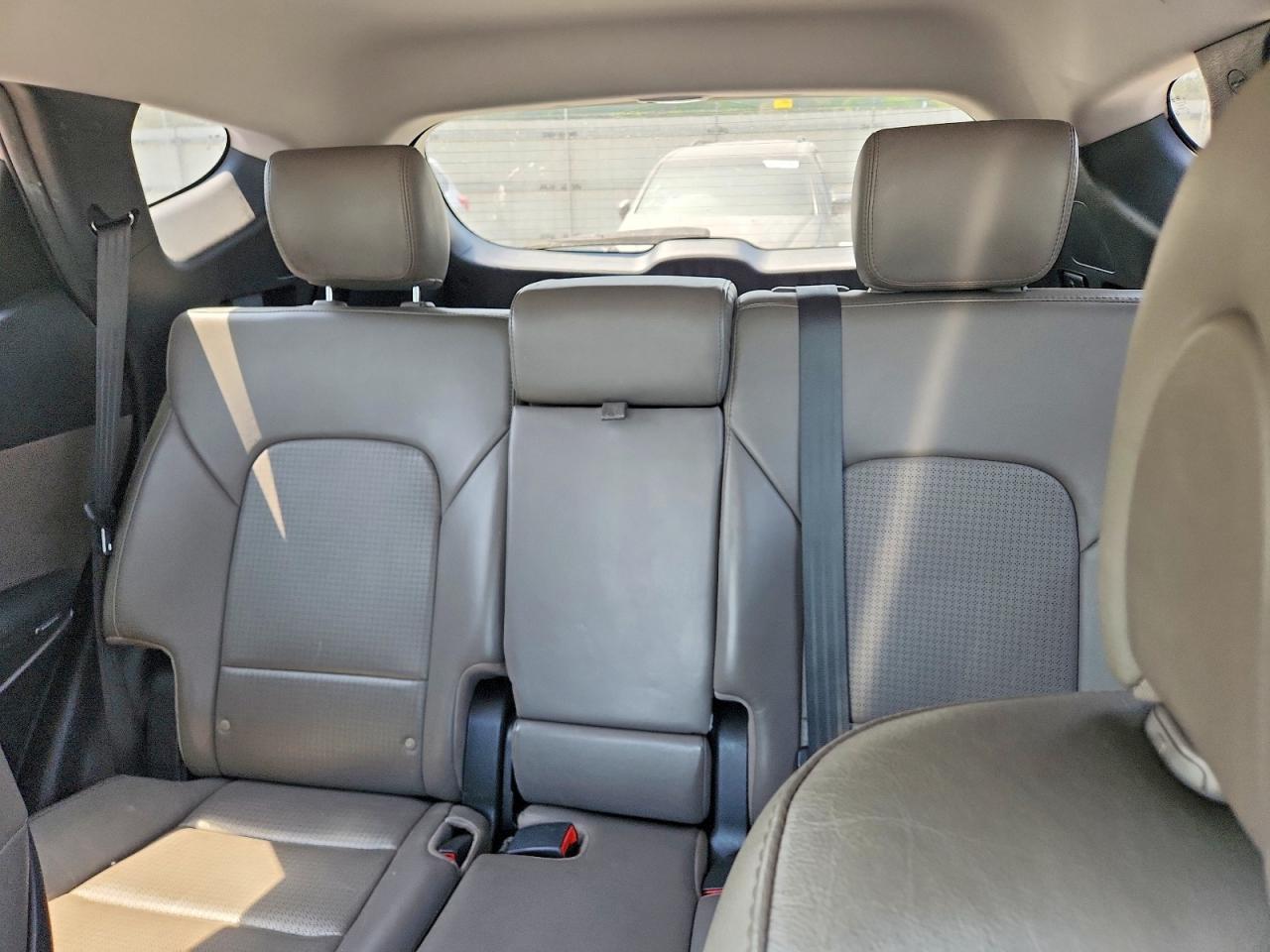 2015 HYUNDAI SANTA FE SPORT 2.4L photo 19