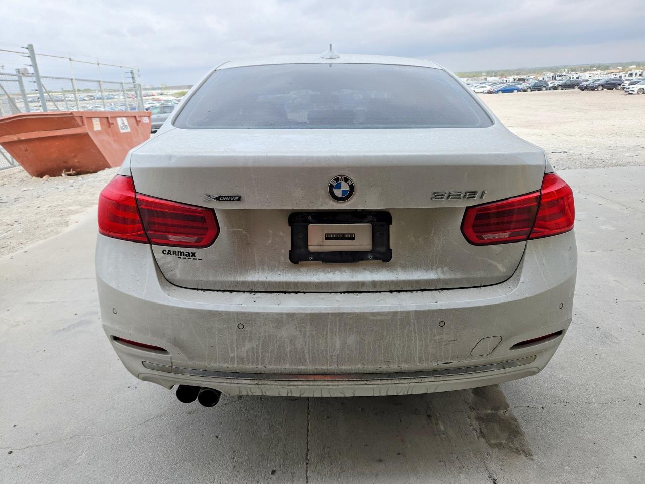 2016 BMW 328 XI SULEV photo 6