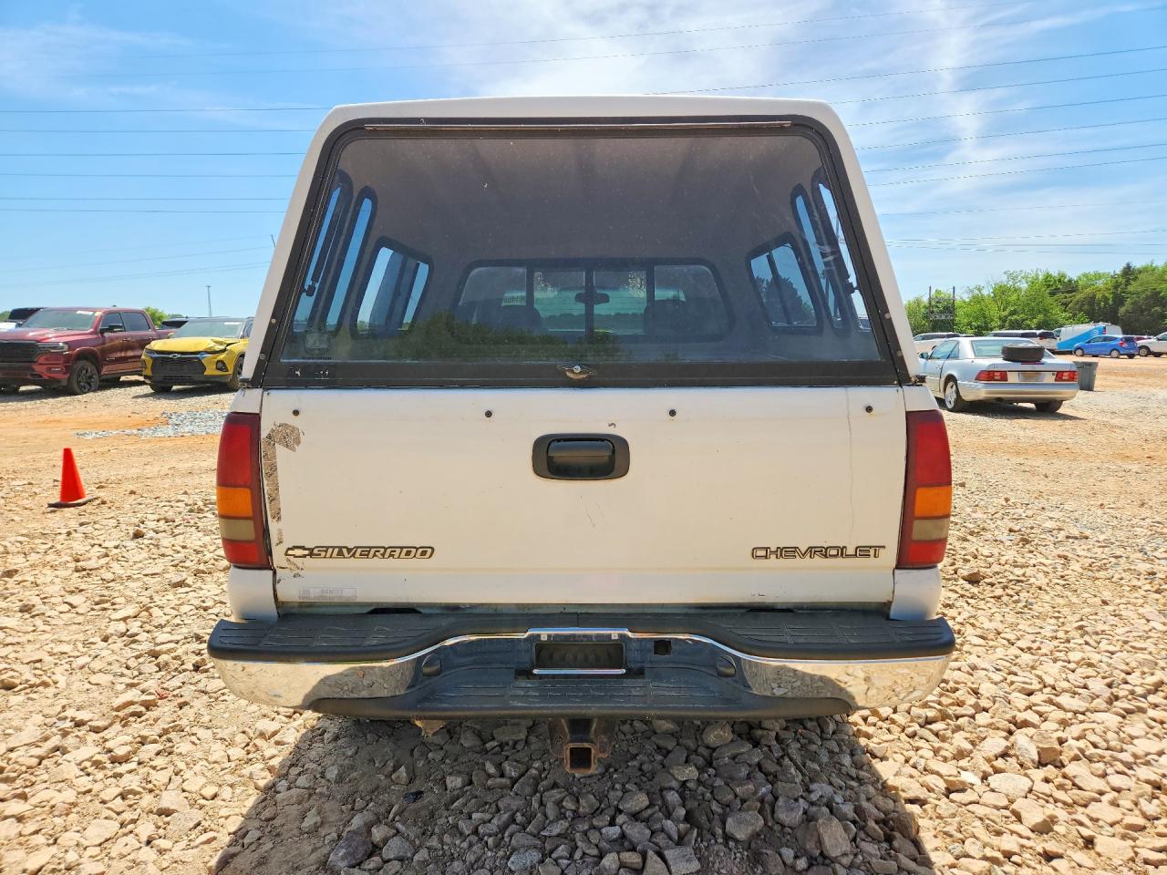 2002 CHEVROLET SILVERADO K1500 photo 11