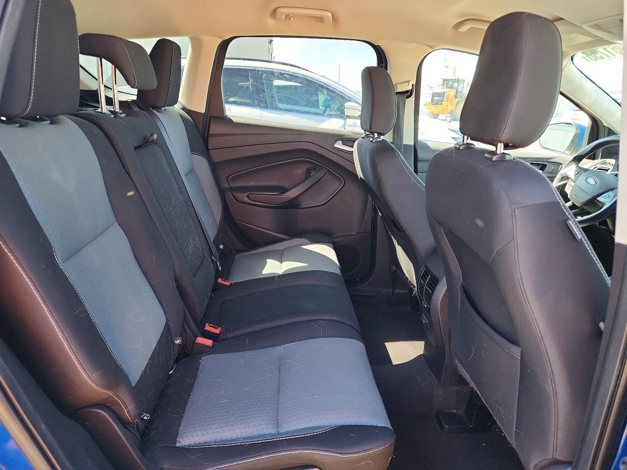 2019 FORD ESCAPE SE photo 10
