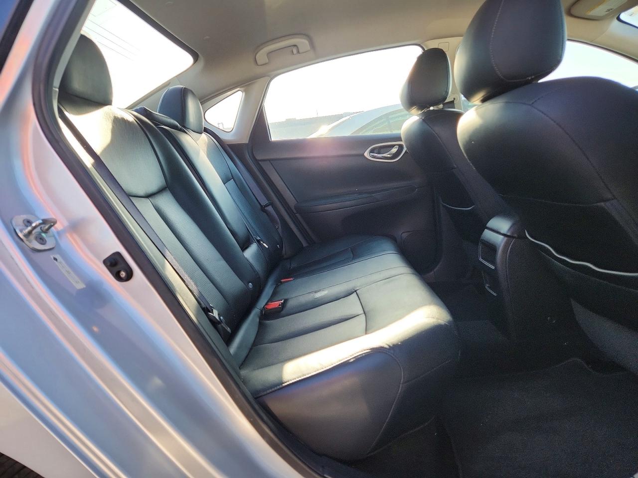 2013 NISSAN SENTRA S photo 28