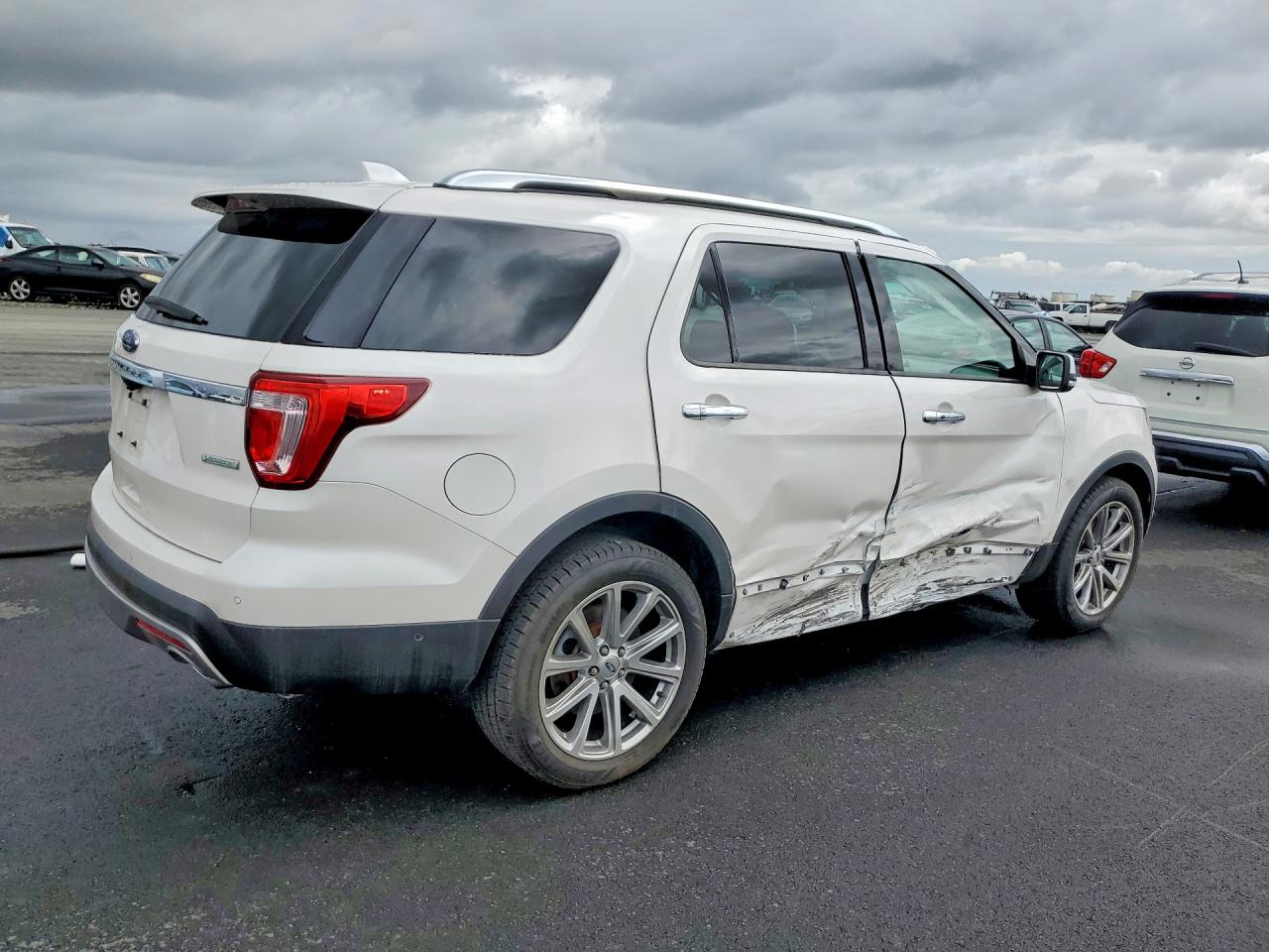 2016 FORD EXPLORER LIMITED photo 5