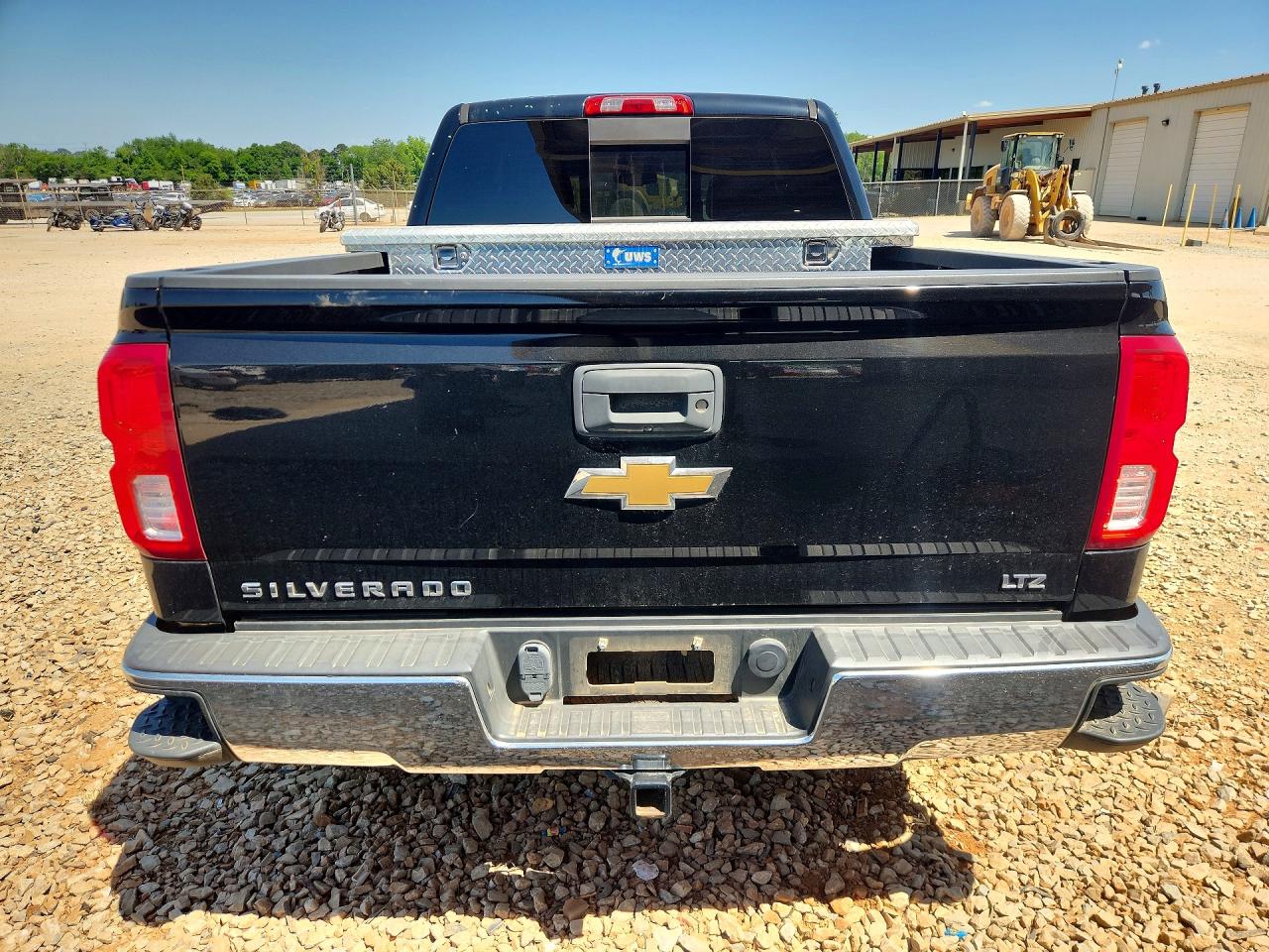 2018 CHEVROLET SILVERADO K1500 LTZ photo 6