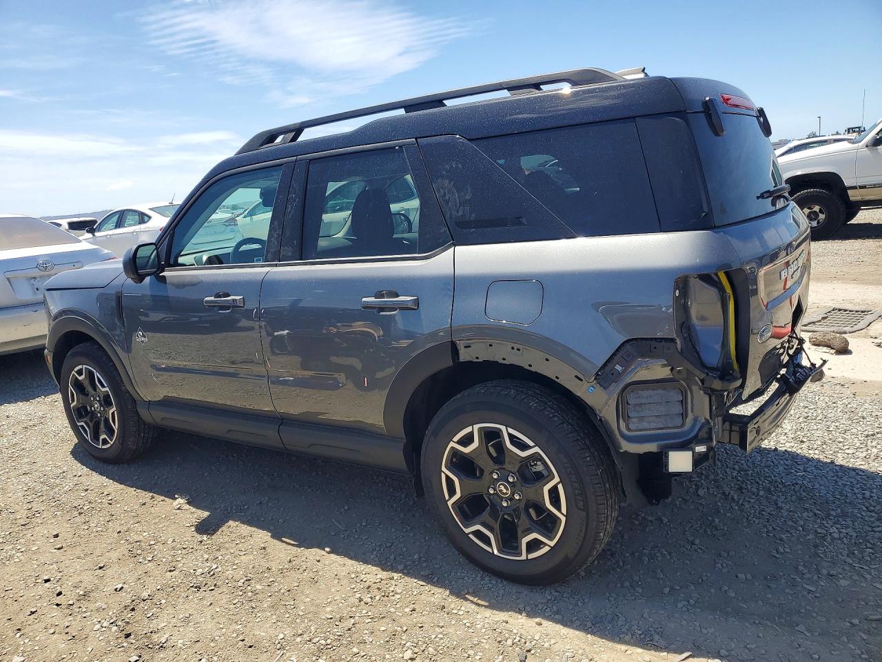 2025 FORD BRONCO SPORT OUTER BANKS photo 4