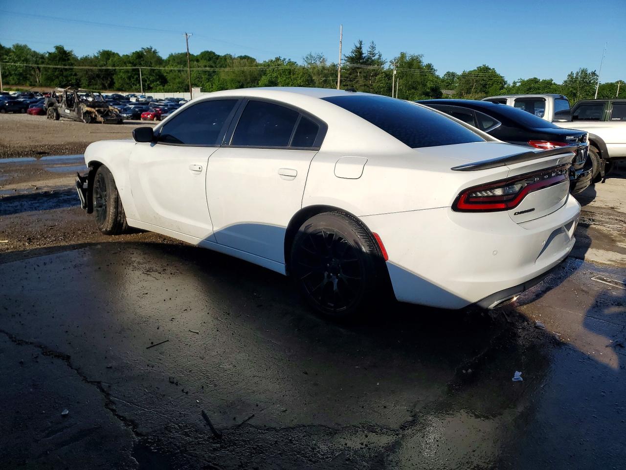 2018 DODGE CHARGER SXT photo 3