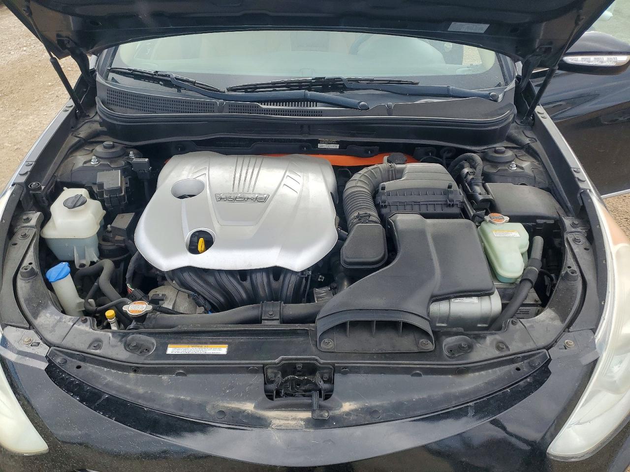 2011 HYUNDAI SONATA HYBRID photo 31