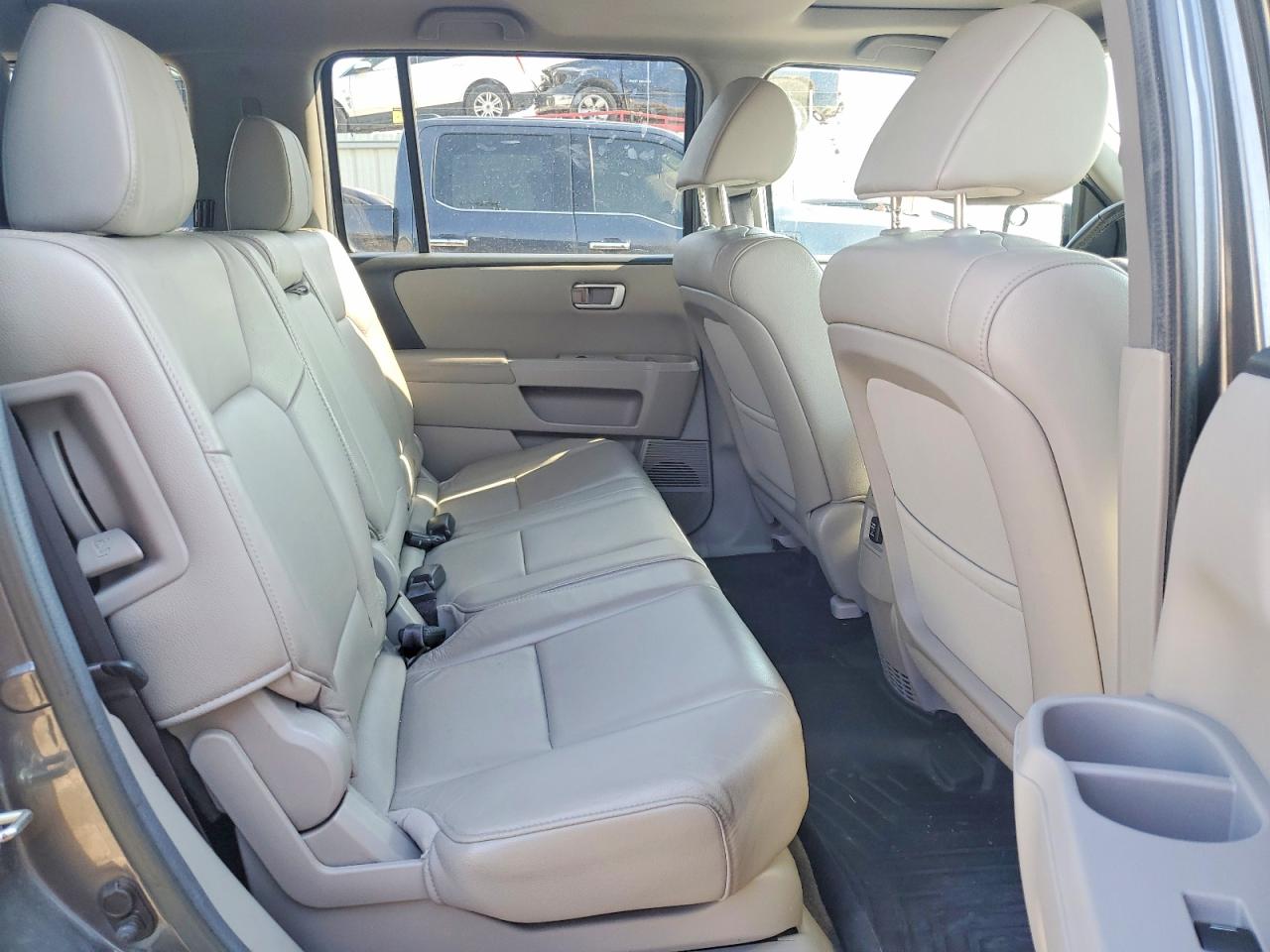 2013 HONDA PILOT EXLN photo 31