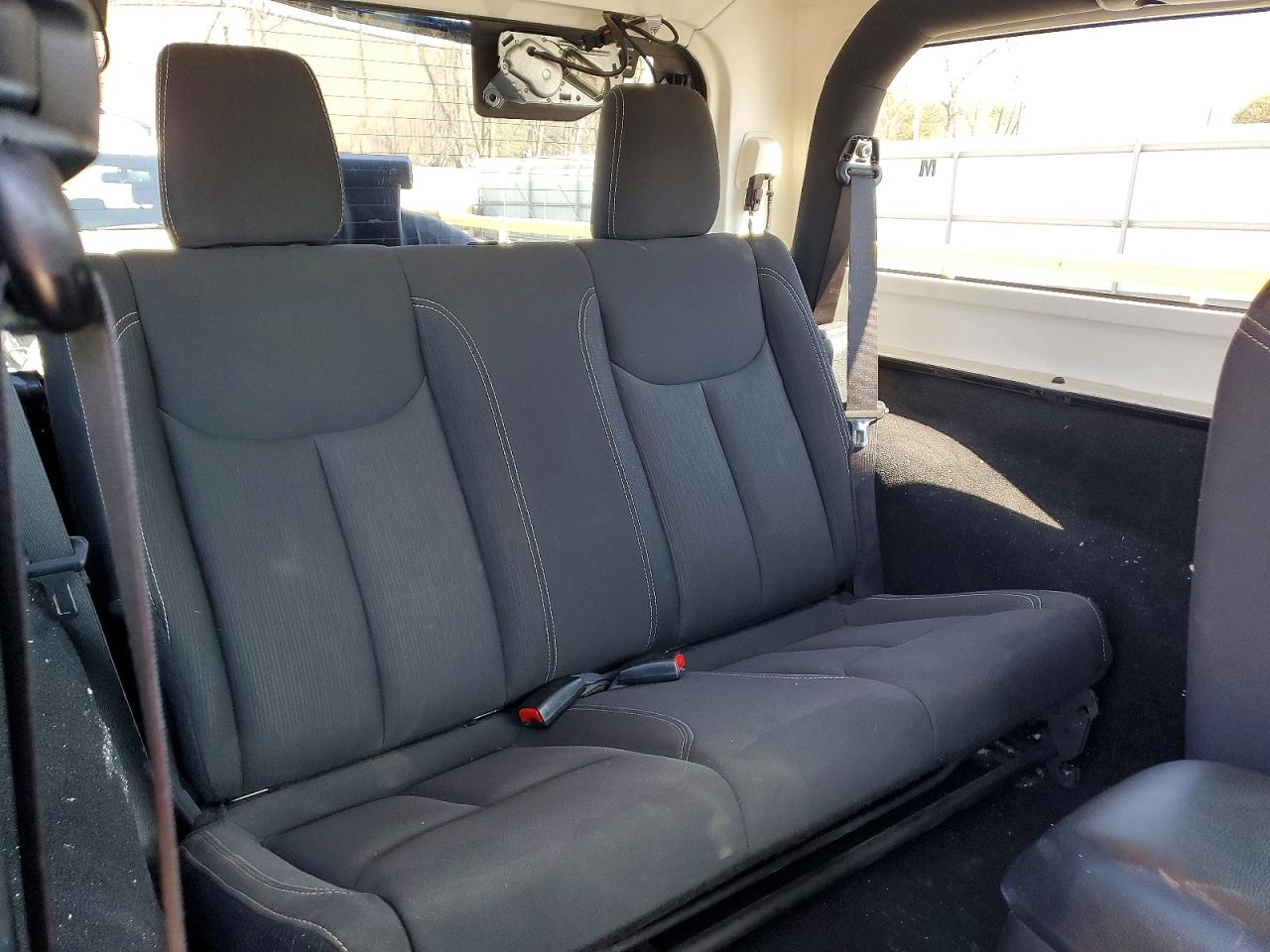 2018 JEEP WRANGLER SAHARA photo 21