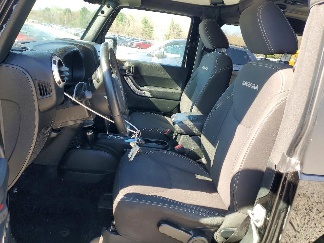2018 JEEP WRANGLER SAHARA photo 13