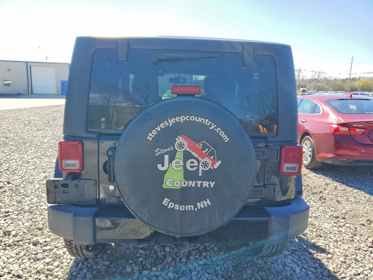 2018 JEEP WRANGLER SAHARA photo 11