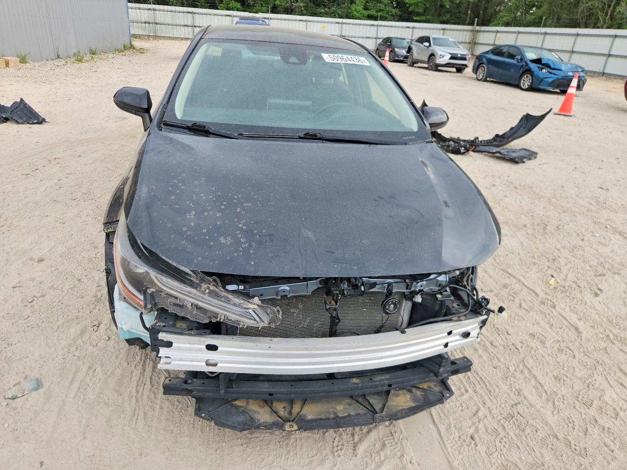 2020 TOYOTA COROLLA LE photo 9