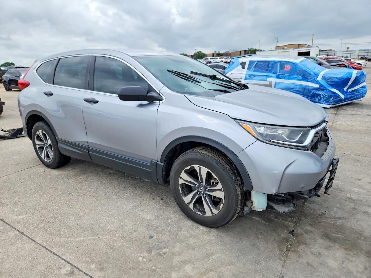 2018 HONDA CR-V LX photo 10