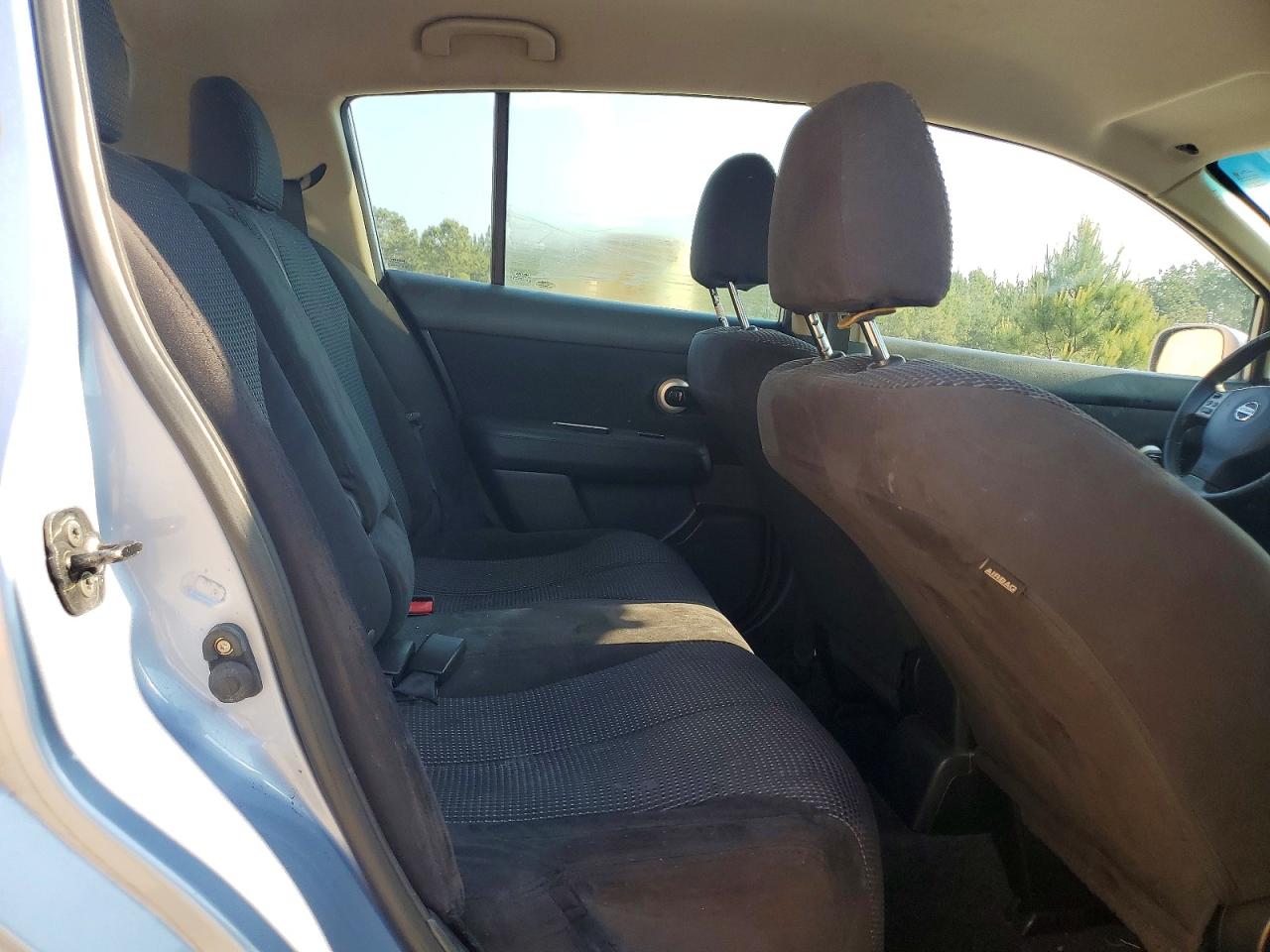 2011 NISSAN VERSA 1.8 S photo 10