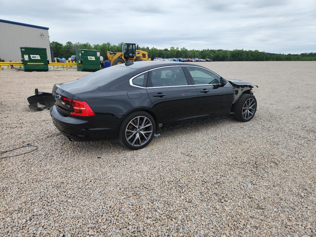 2018 VOLVO S90 T5 MOMENTUM photo 5