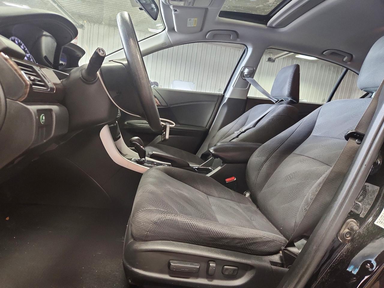 2016 HONDA ACCORD EX photo 7