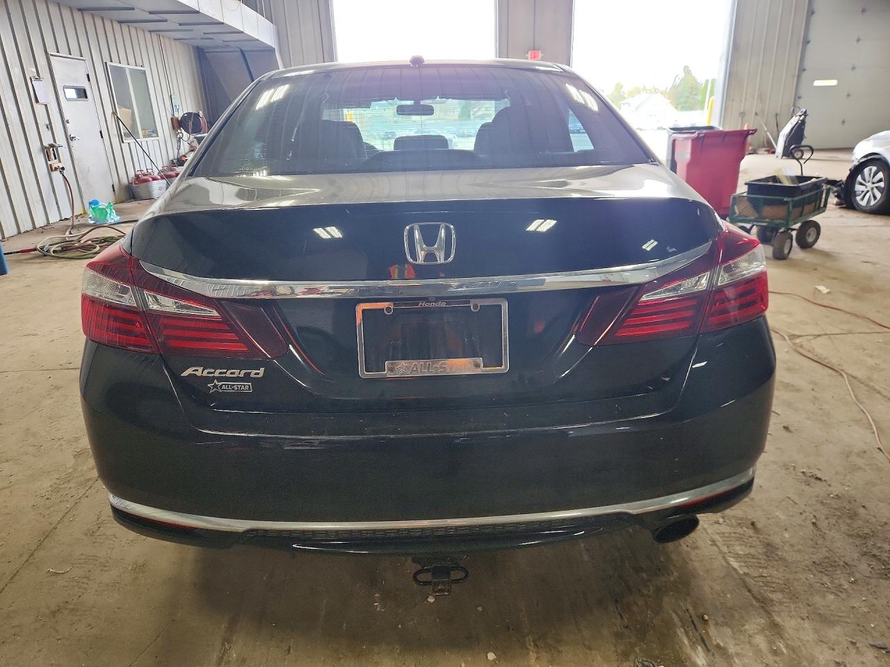2016 HONDA ACCORD EX photo 6