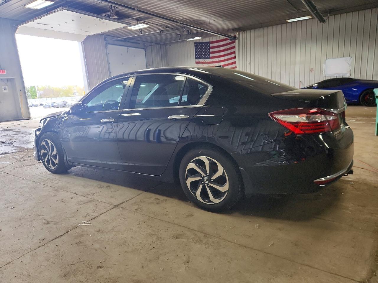 2016 HONDA ACCORD EX photo 2