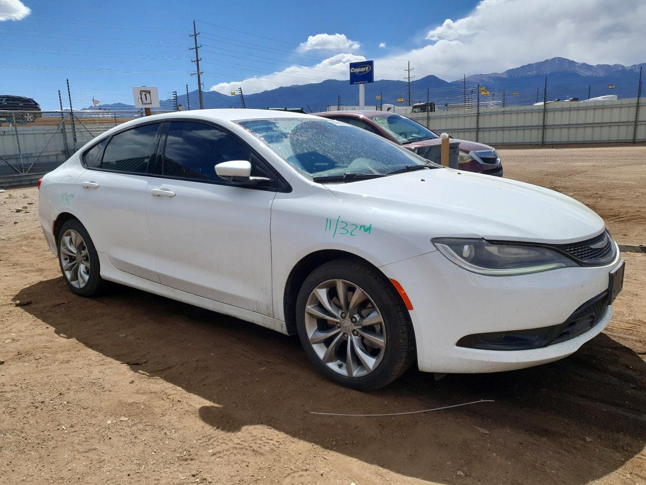 2015 CHRYSLER 200 S photo 7