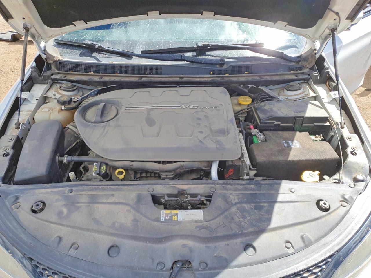 2015 CHRYSLER 200 S photo 21