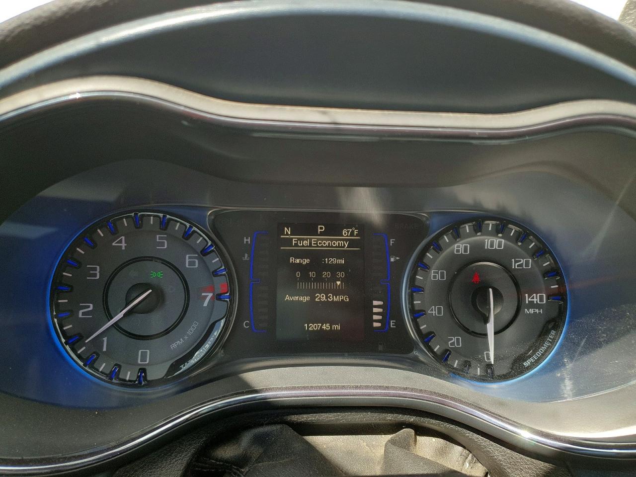 2015 CHRYSLER 200 S photo 17