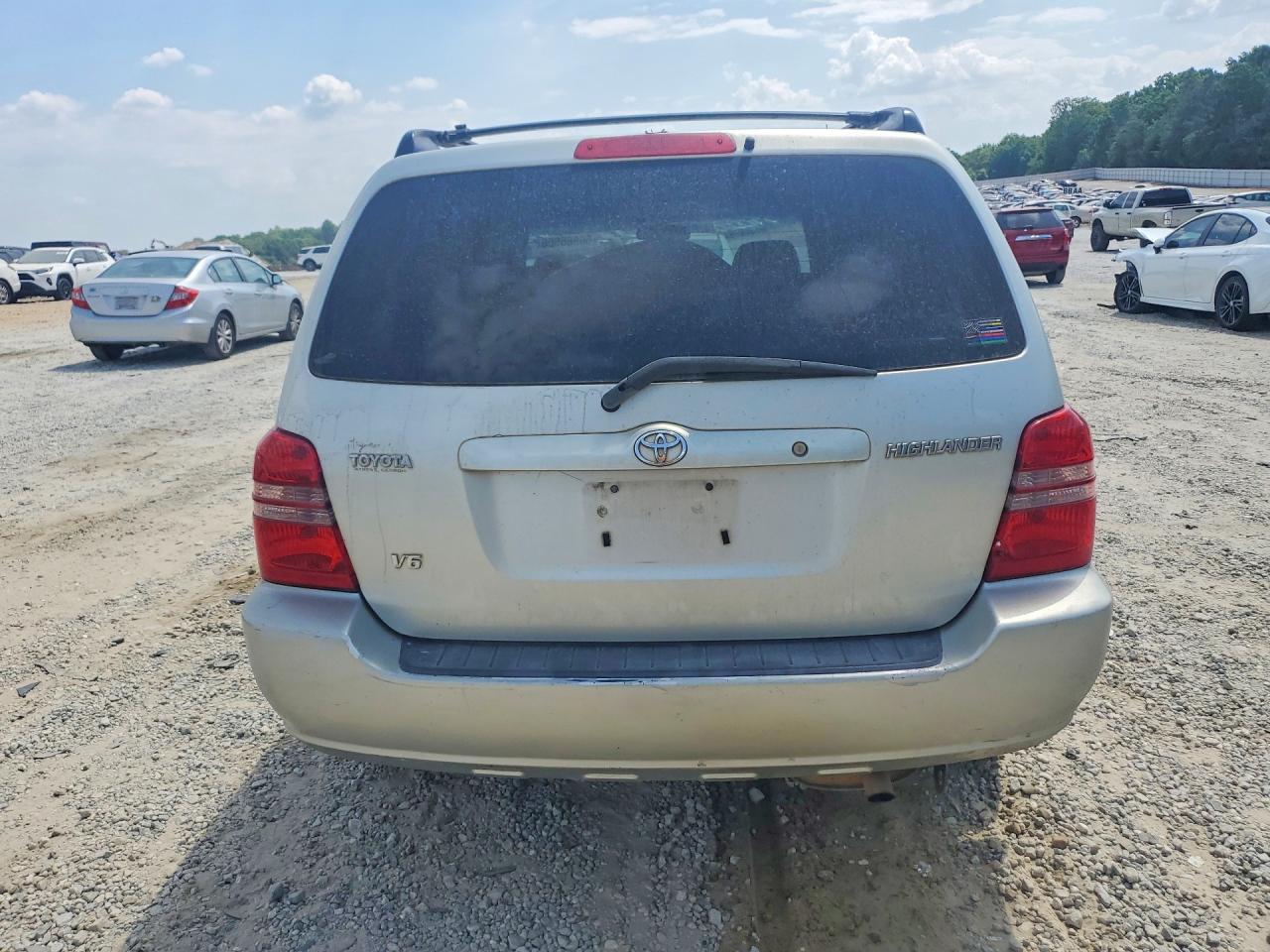 2003 TOYOTA HIGHLANDER LIMITED photo 16