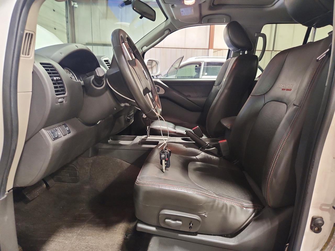 2010 NISSAN FRONTIER SE V6 photo 19
