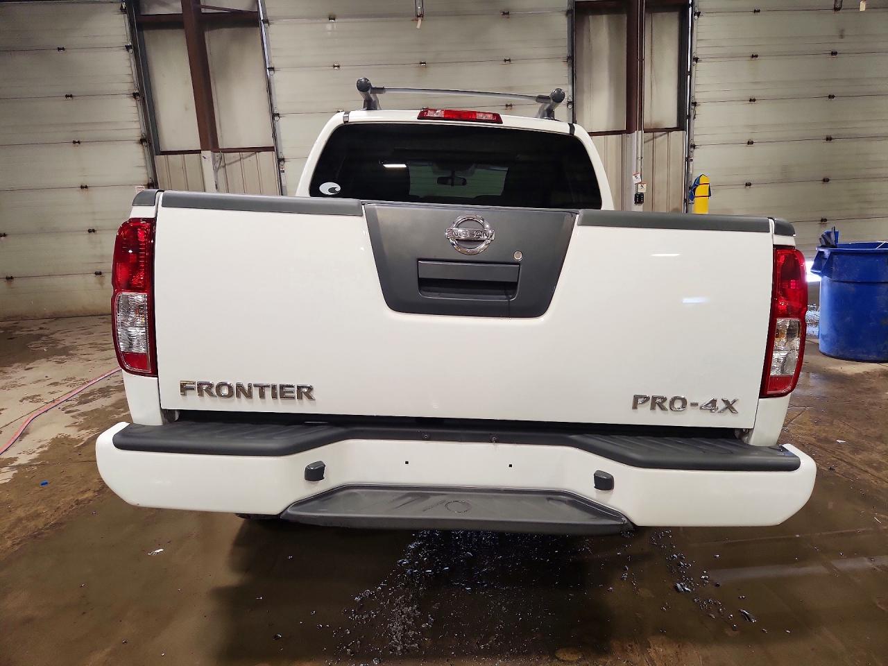 2010 NISSAN FRONTIER SE V6 photo 16